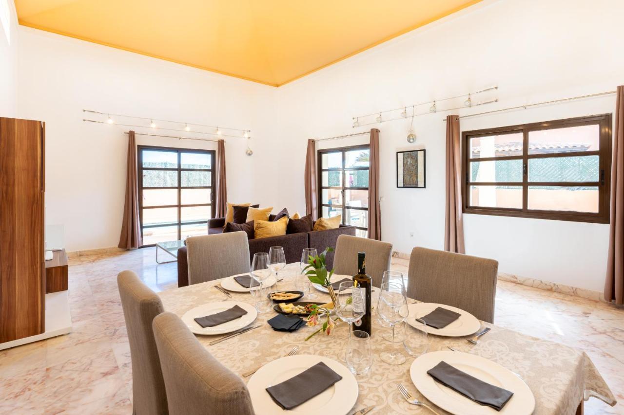 Villa Serenity Private Pool Corralejo By Holidays Home Exterior photo
