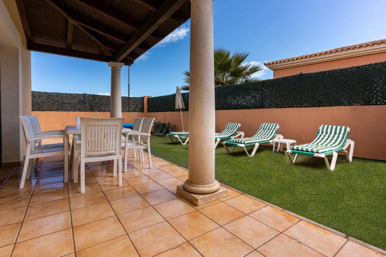 Villa Serenity Private Pool Corralejo By Holidays Home Exterior photo